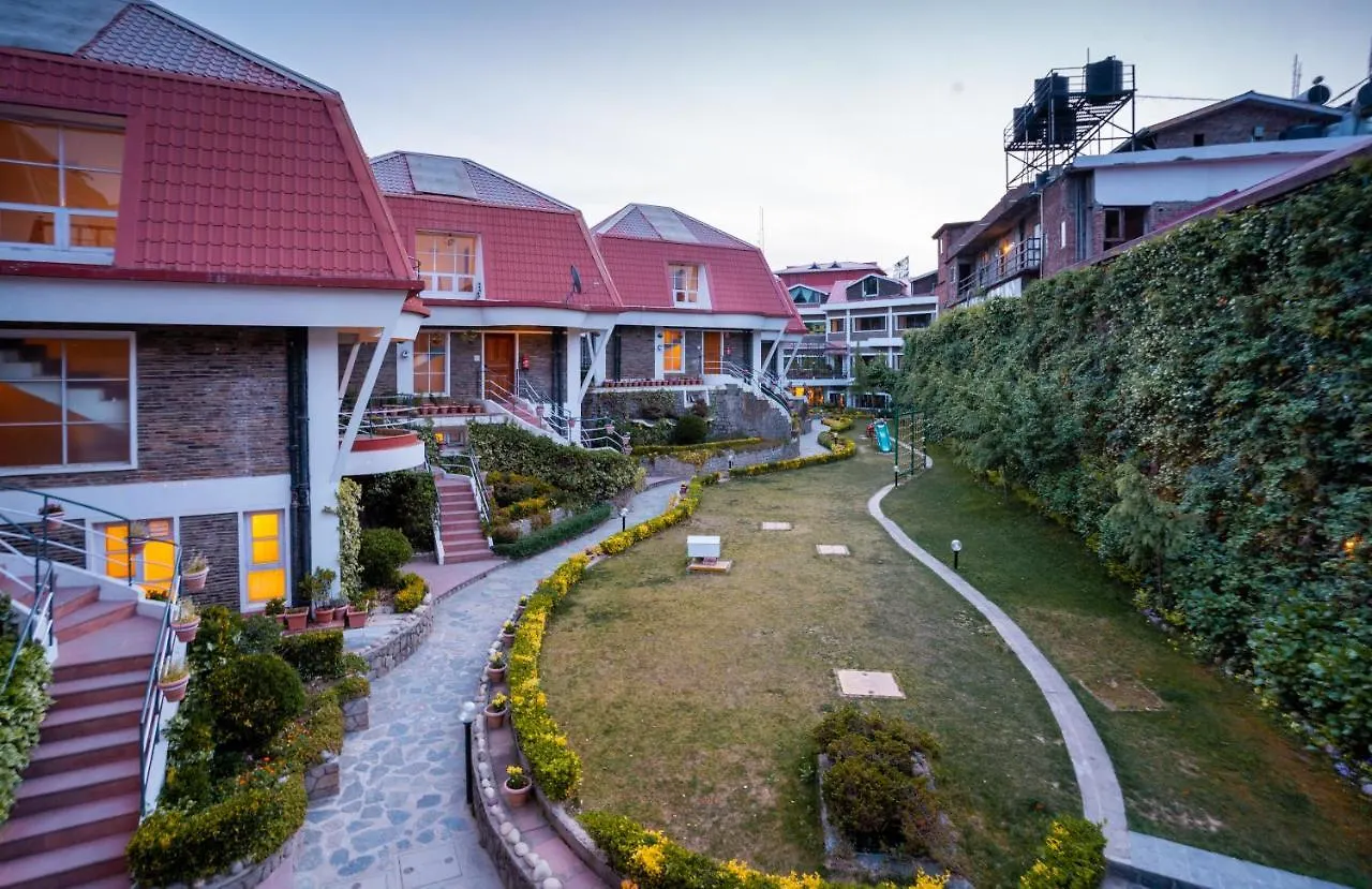 Marigold Sarovar Portico Shimla 4*,